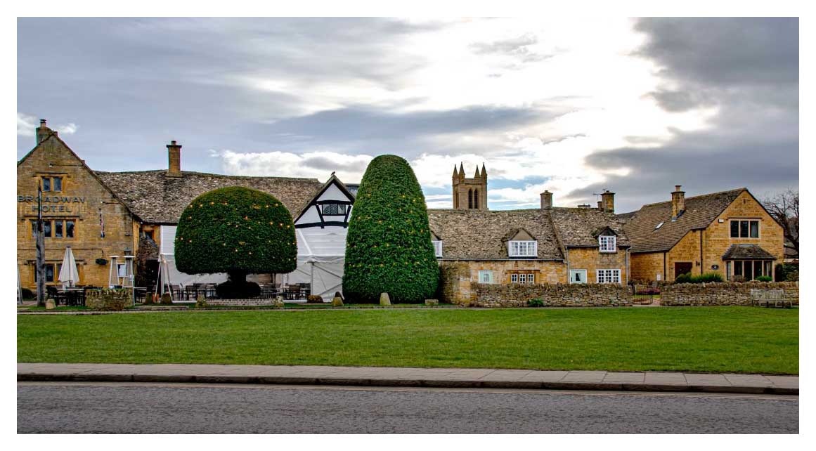 Broadway, I never tire of this beautiful Cotswold village and to find it so quiet when I was there this week was an ideal opportunity for me to photograph the lovely buildings without a multitude of people in front of them